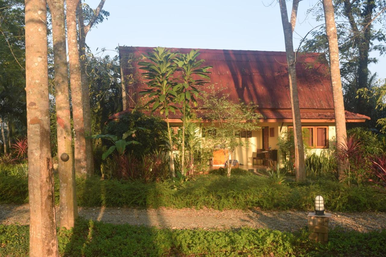 Manora Garden Hotel Phang Nga Buitenkant foto