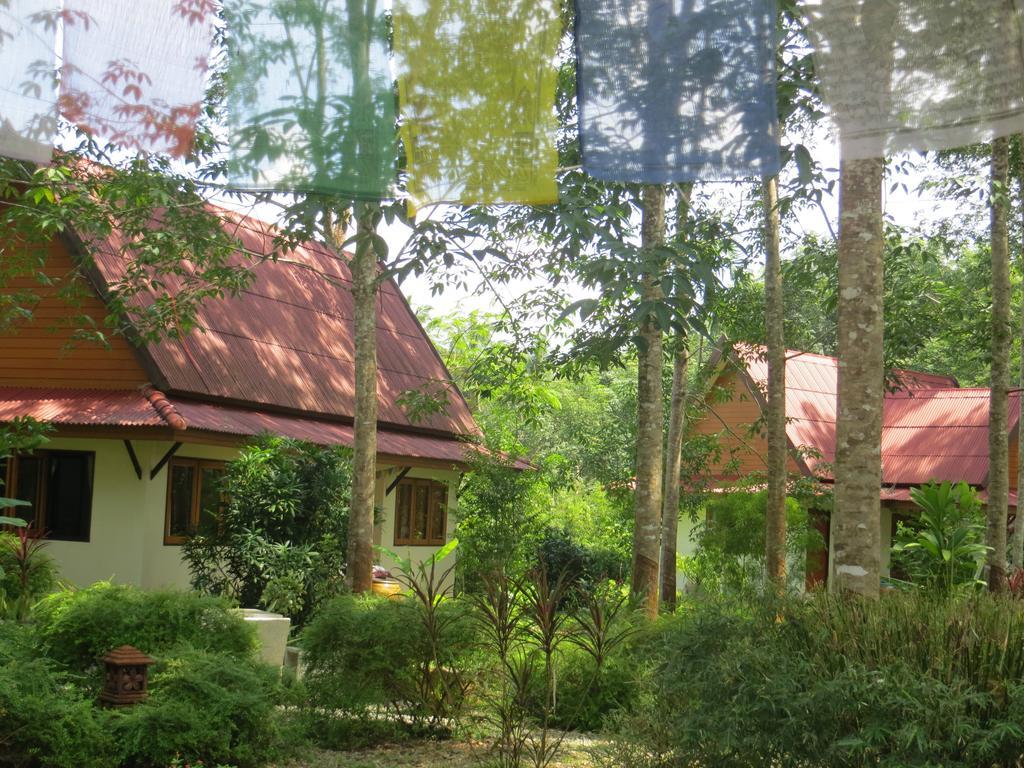 Manora Garden Hotel Phang Nga Buitenkant foto